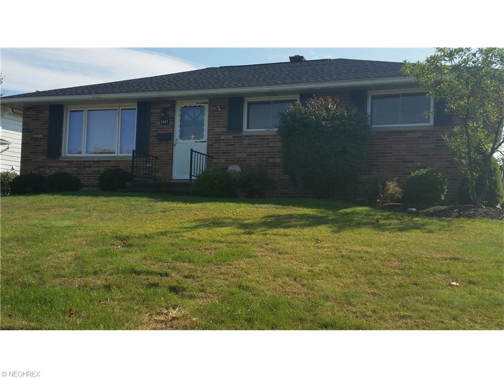 5903 Williston Dr, Parma, OH 44129 photo 1