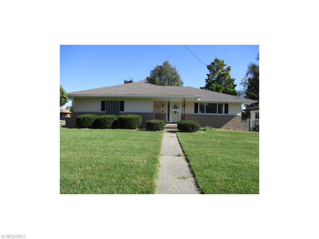 7337 Ward Rd, Parma, OH 44134 photo 1