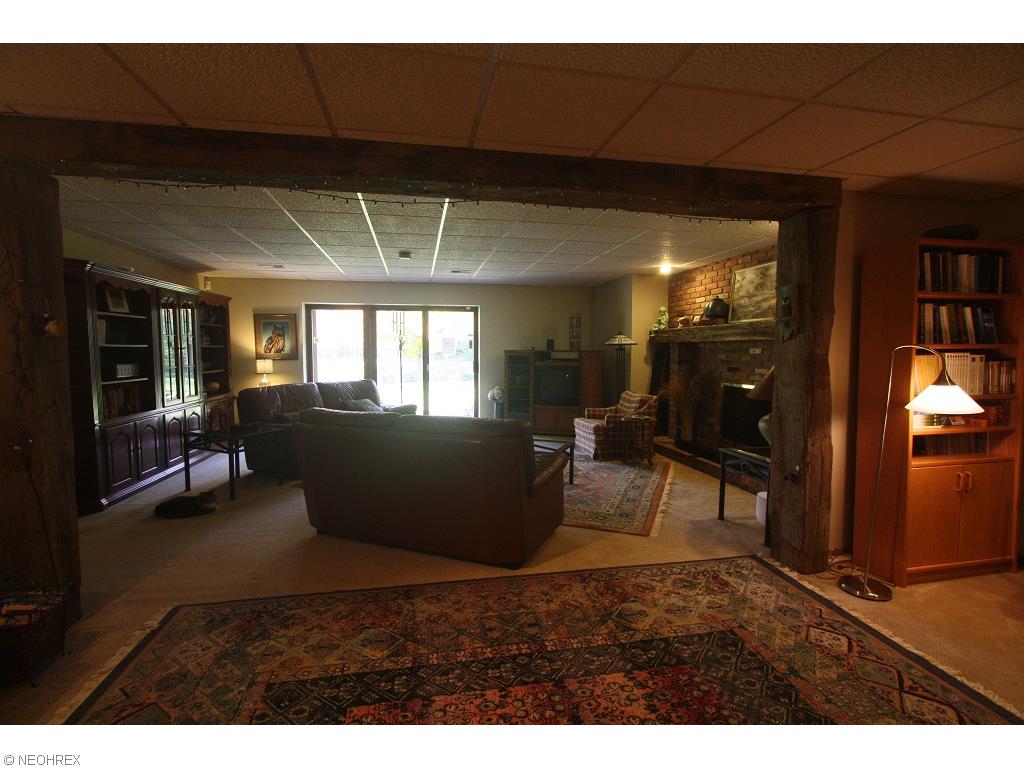 8500 Eagle Rd, Willoughby, OH 44094 photo 11