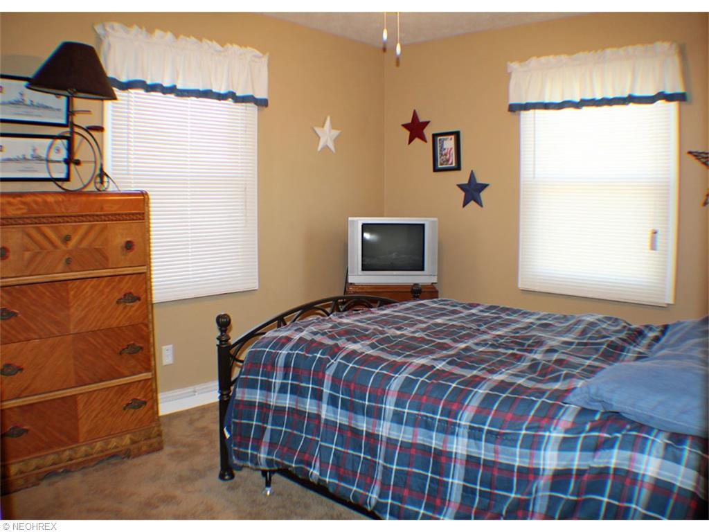 4189 Siefer Dr, Rootstown, OH 44272 photo 17