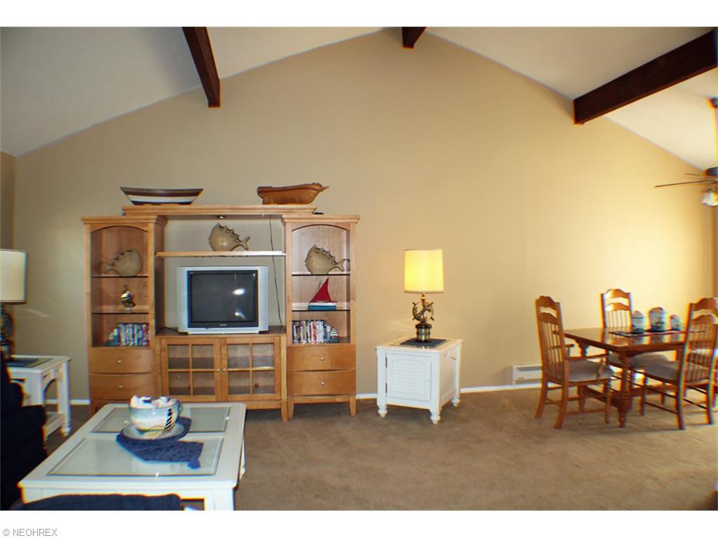 4189 Siefer Dr, Rootstown, OH 44272 photo 6