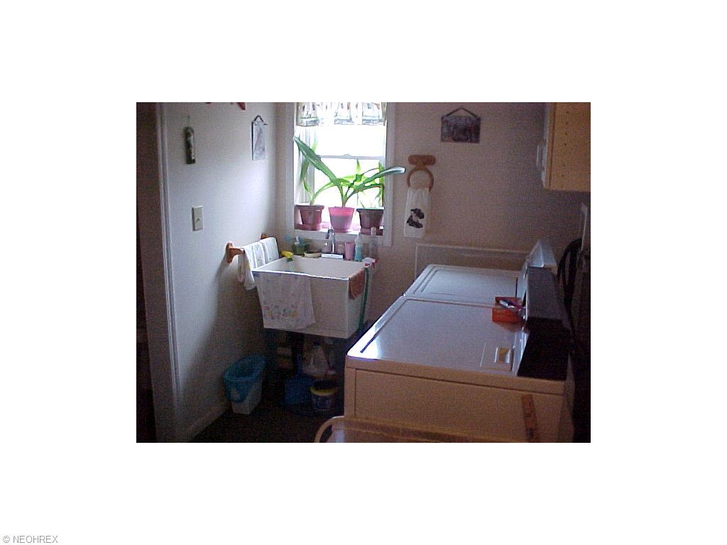9060 W Ridge Rd, Elyria, OH 44035 photo 14