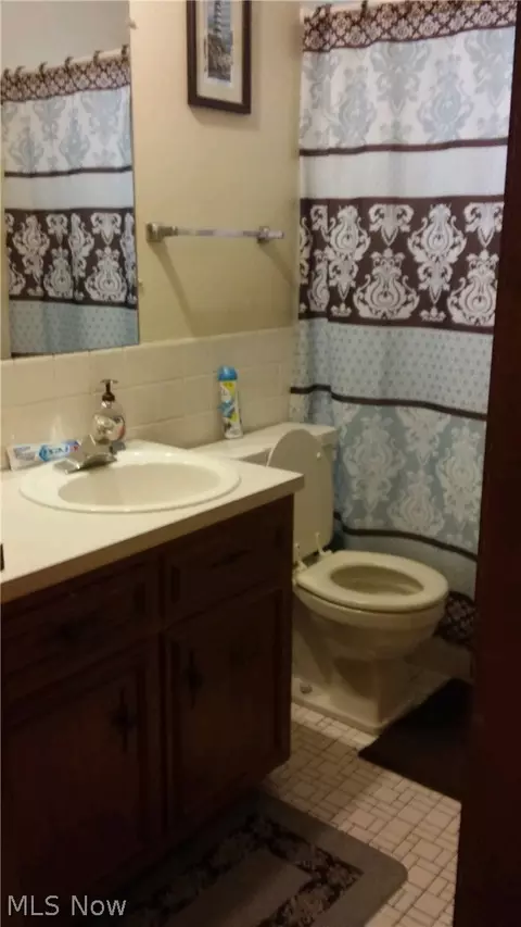 6326 Ridge Rd, Parma, OH 44129 photo 6