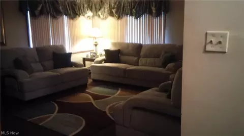 6326 Ridge Rd, Parma, OH 44129 photo 13