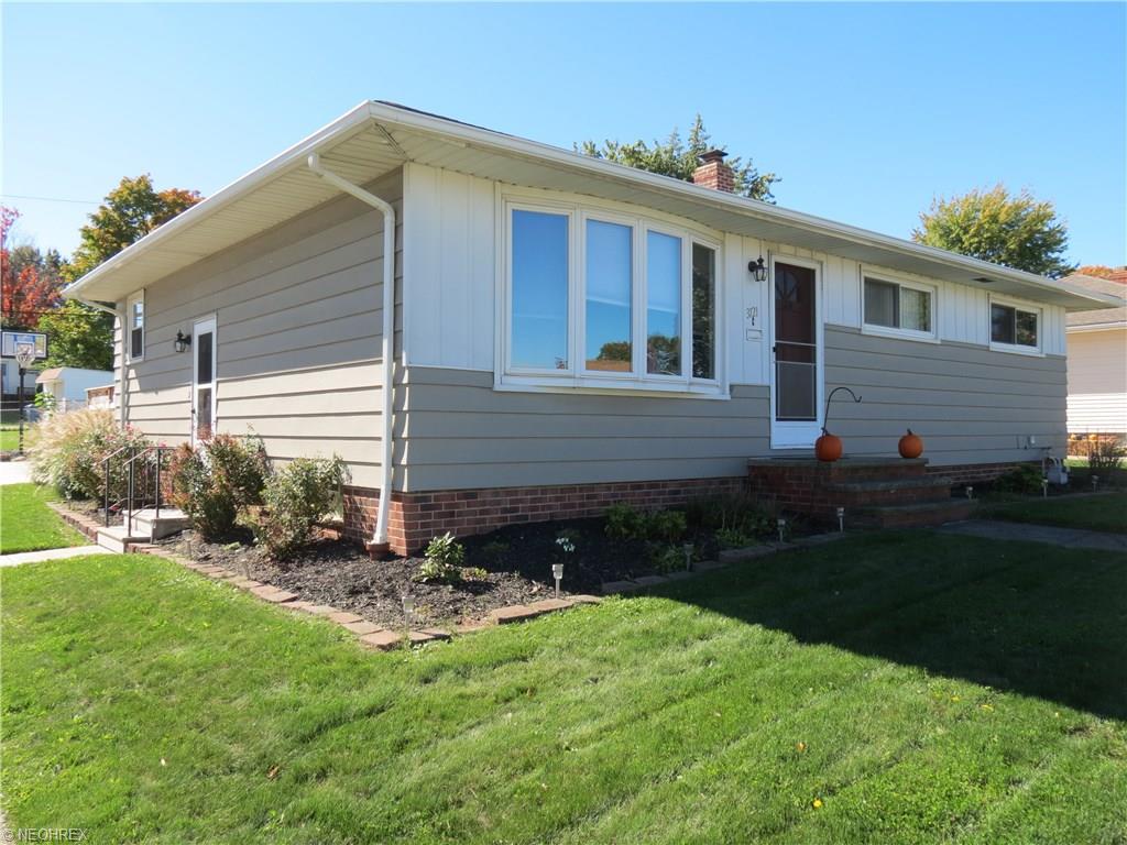 3121 Augustine Dr, Parma, OH 44134 photo 1