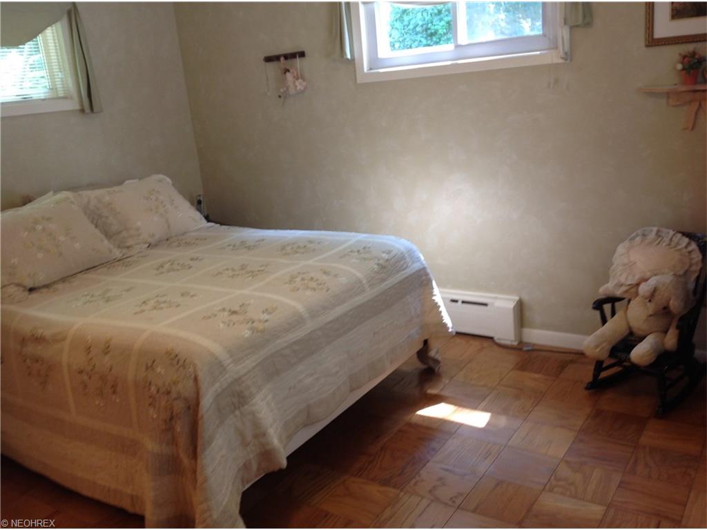 1840 Walnut Blvd, Ashtabula, OH 44004 photo 7