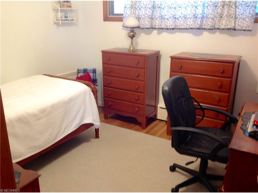 1840 Walnut Blvd, Ashtabula, OH 44004 photo 9