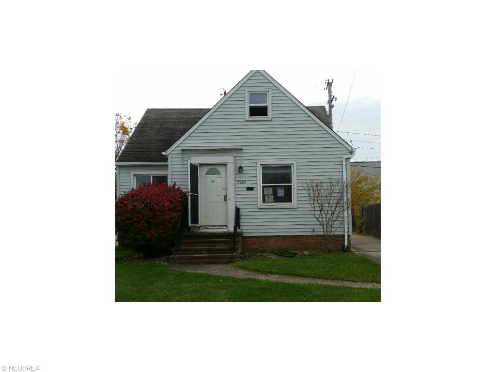 7203 Gerald Ave, Parma, OH 44129 photo 1