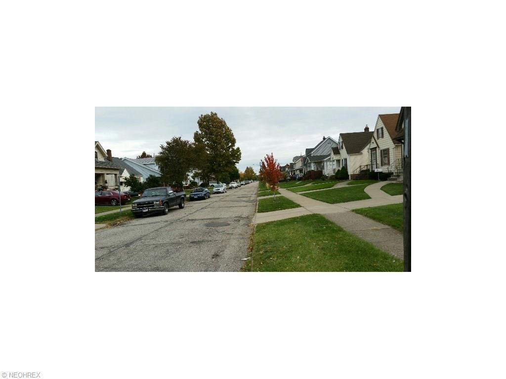 7203 Gerald Ave, Parma, OH 44129 photo 3