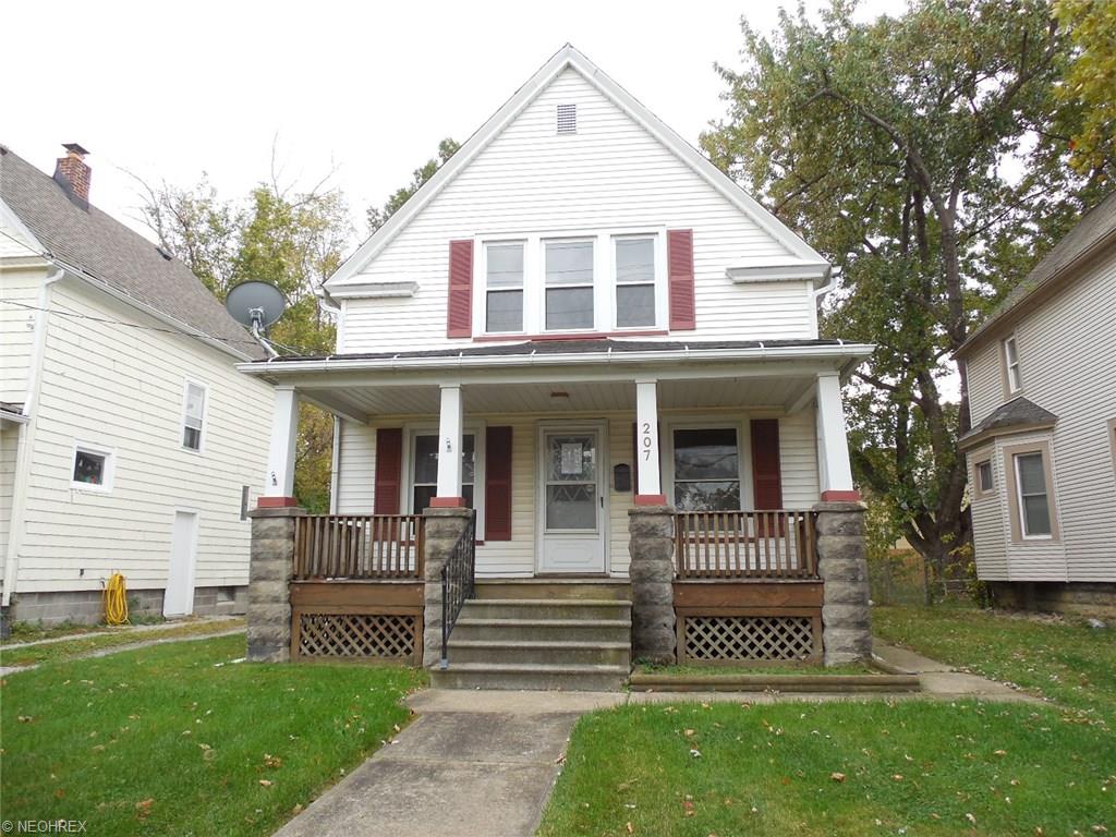 207 Clark St, Elyria, OH 44035 photo 1