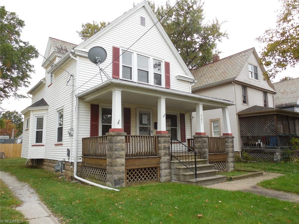 207 Clark St, Elyria, OH 44035 photo 3