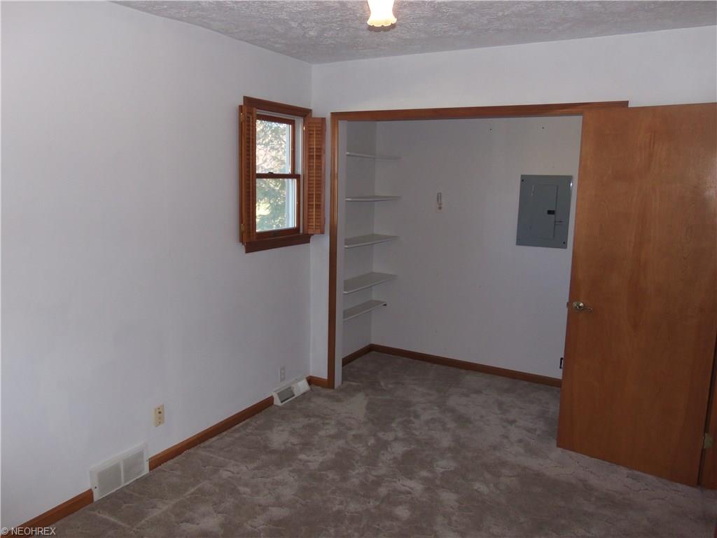 8025 Mccreary Rd, Broadview Heights, OH 44147 photo 16