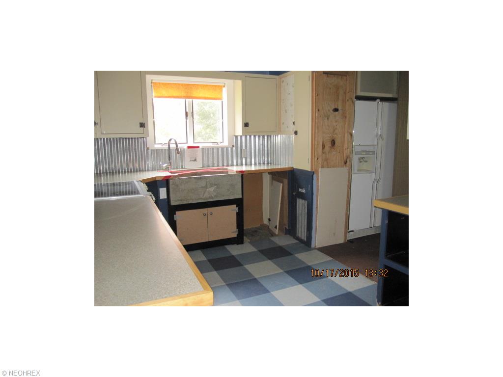 593 Killinger Rd, Clinton, OH 44216 photo 3