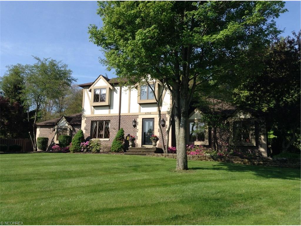 6706 Springview Dr, Independence, OH 44131 photo 1