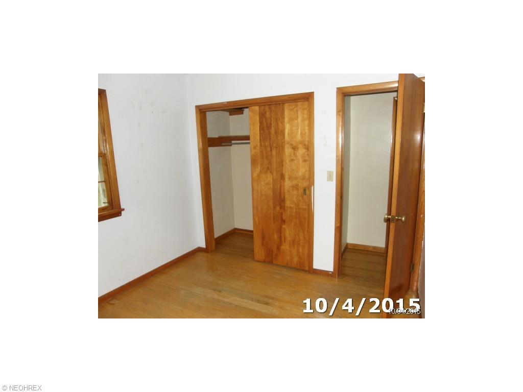 3864 State Rd, Ashtabula, OH 44004 photo 7