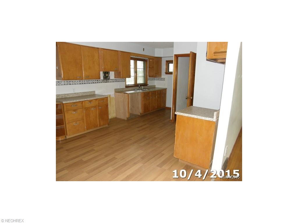 3864 State Rd, Ashtabula, OH 44004 photo 3