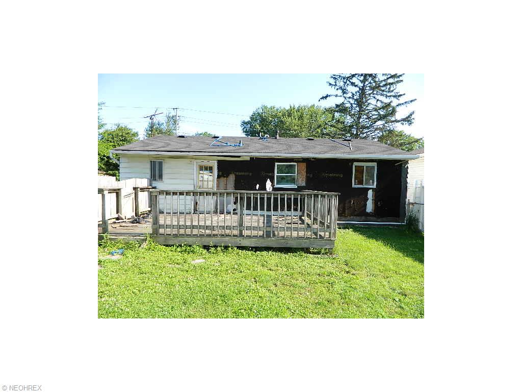1904 E 42nd St, Lorain, OH 44055 photo 3