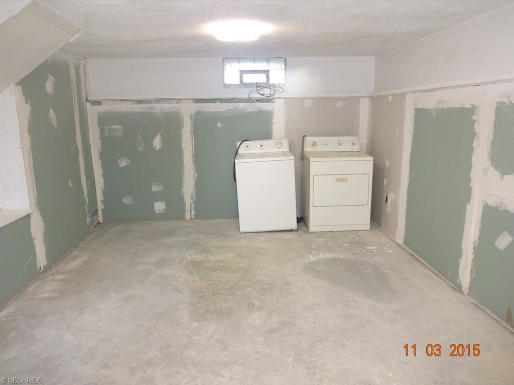 1232 Maple Dr, Lorain, OH 44052 photo 13