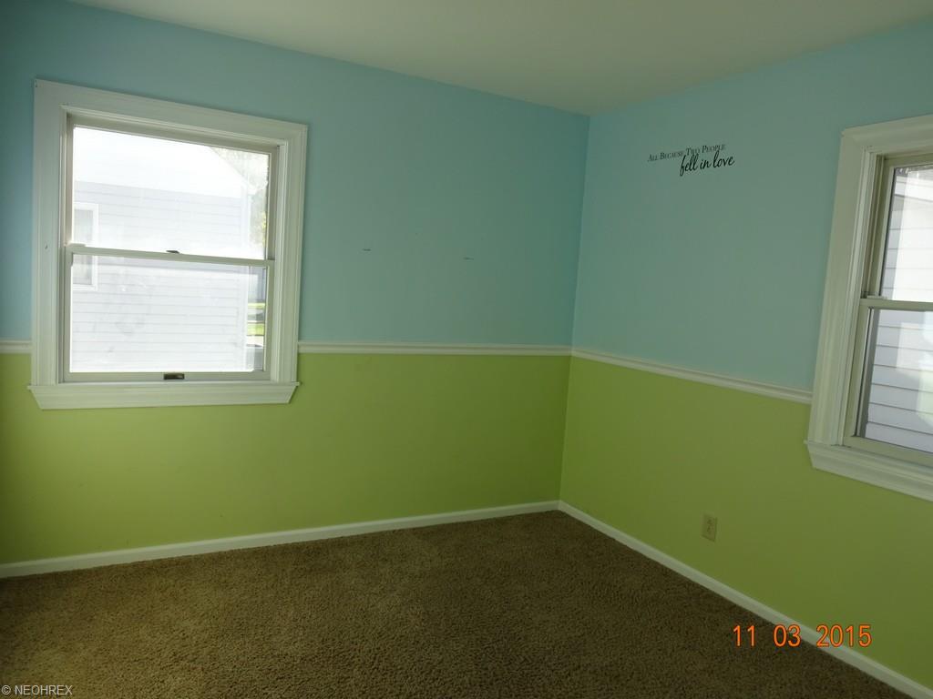 1232 Maple Dr, Lorain, OH 44052 photo 10