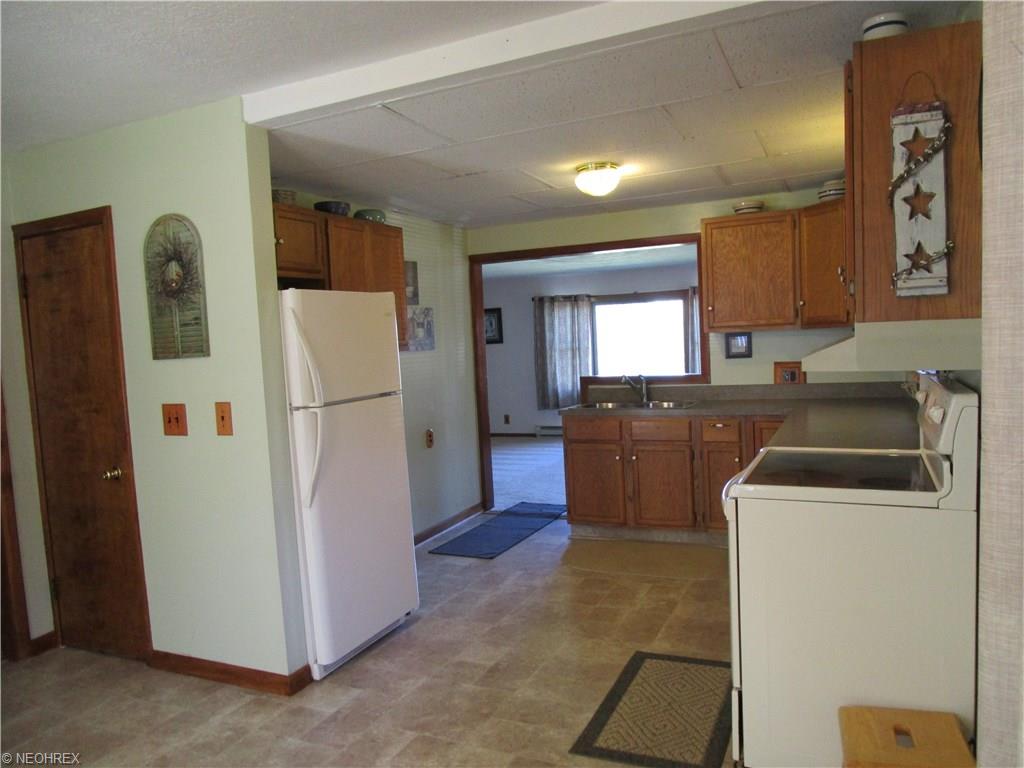 4939 S Ridge E, Ashtabula, OH 44004 photo 3