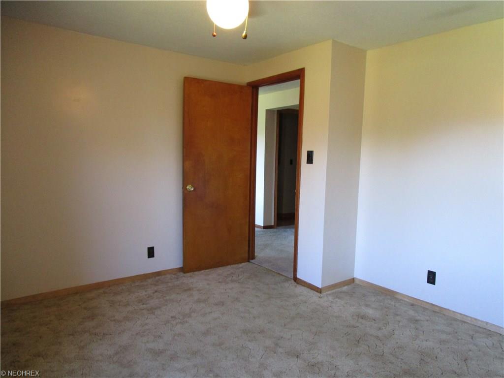 4939 S Ridge E, Ashtabula, OH 44004 photo 11