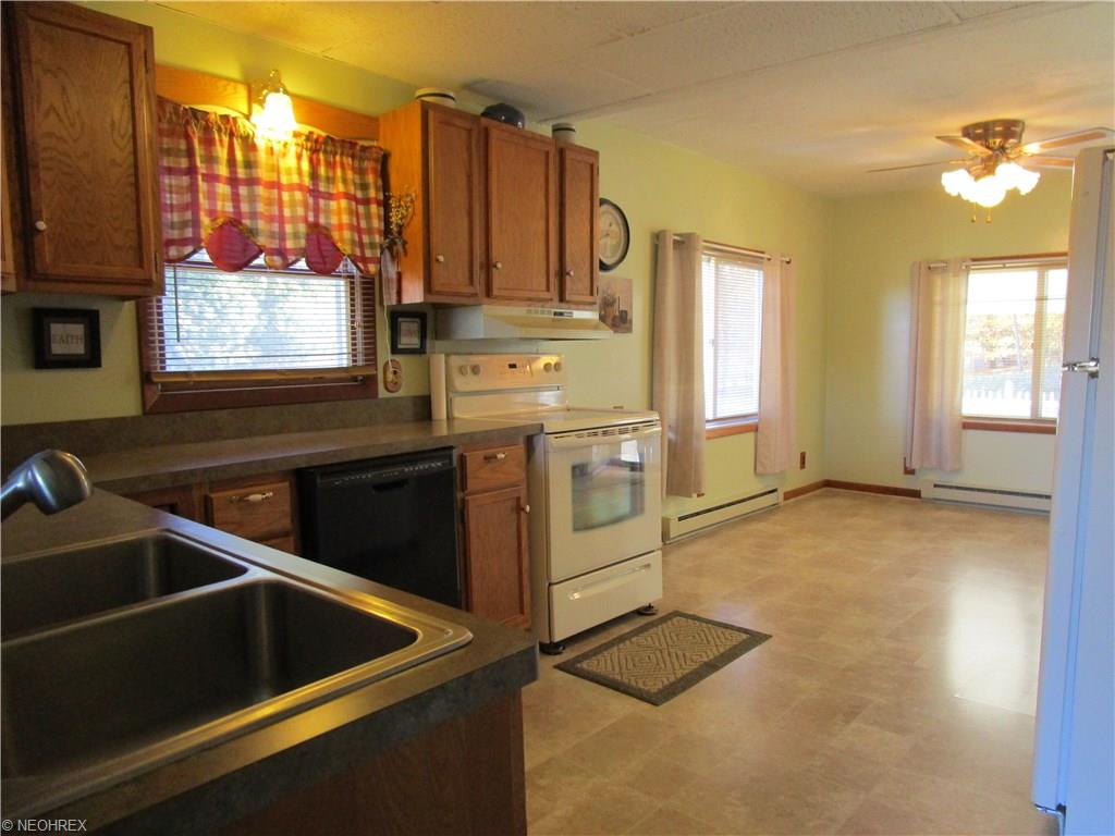 4939 S Ridge E, Ashtabula, OH 44004 photo 2