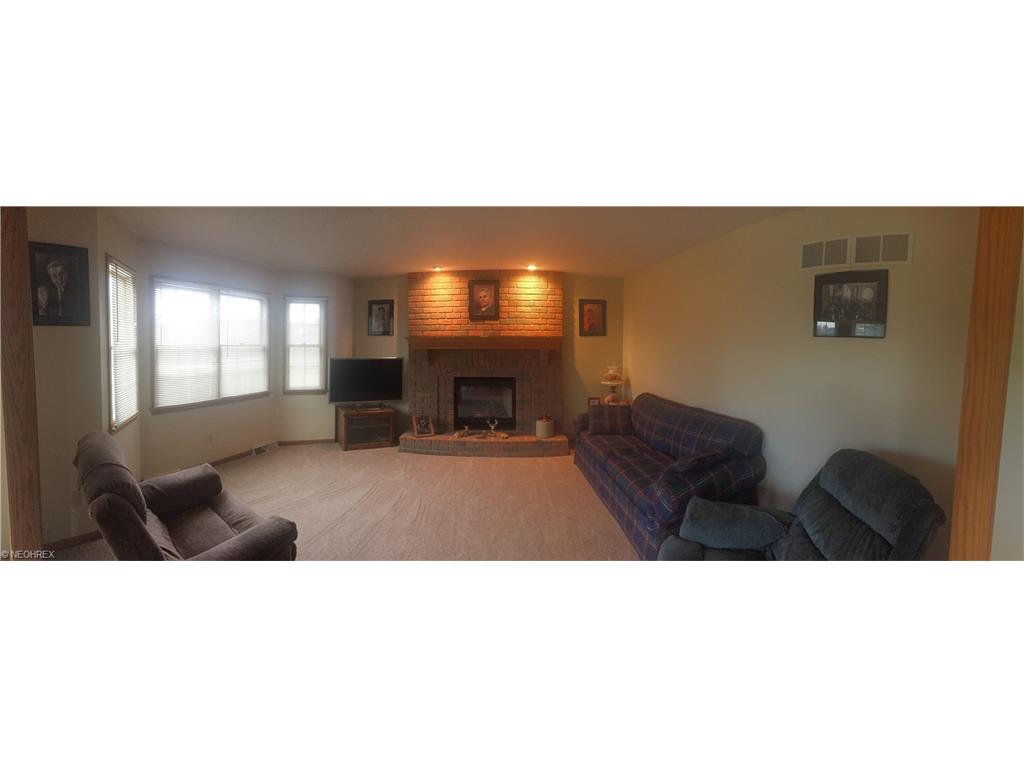 5750 Herbert Rd, Canfield, OH 44406 photo 3
