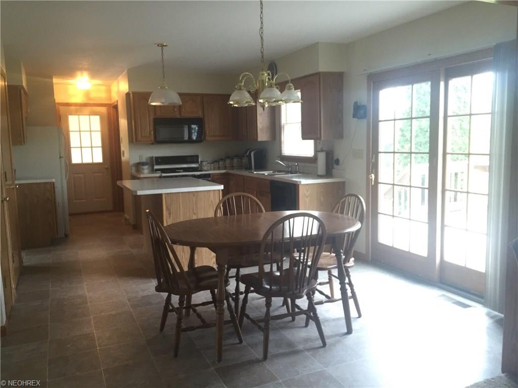 5750 Herbert Rd, Canfield, OH 44406 photo 2