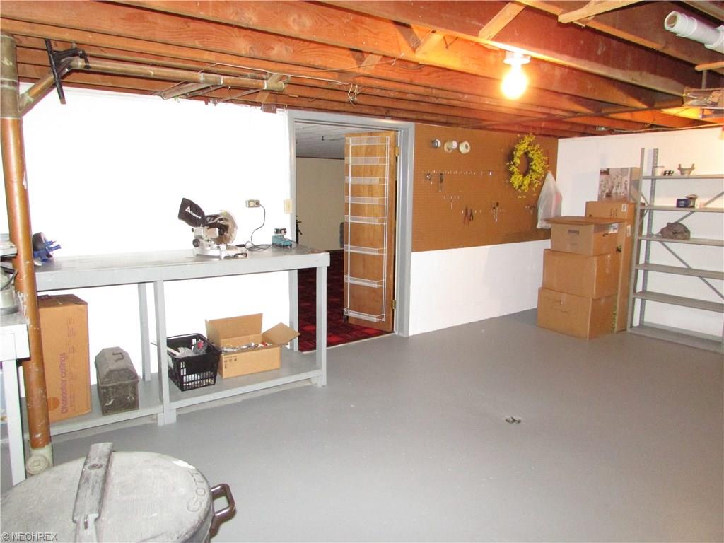 303 Vassar Ave, Elyria, OH 44035 photo 23