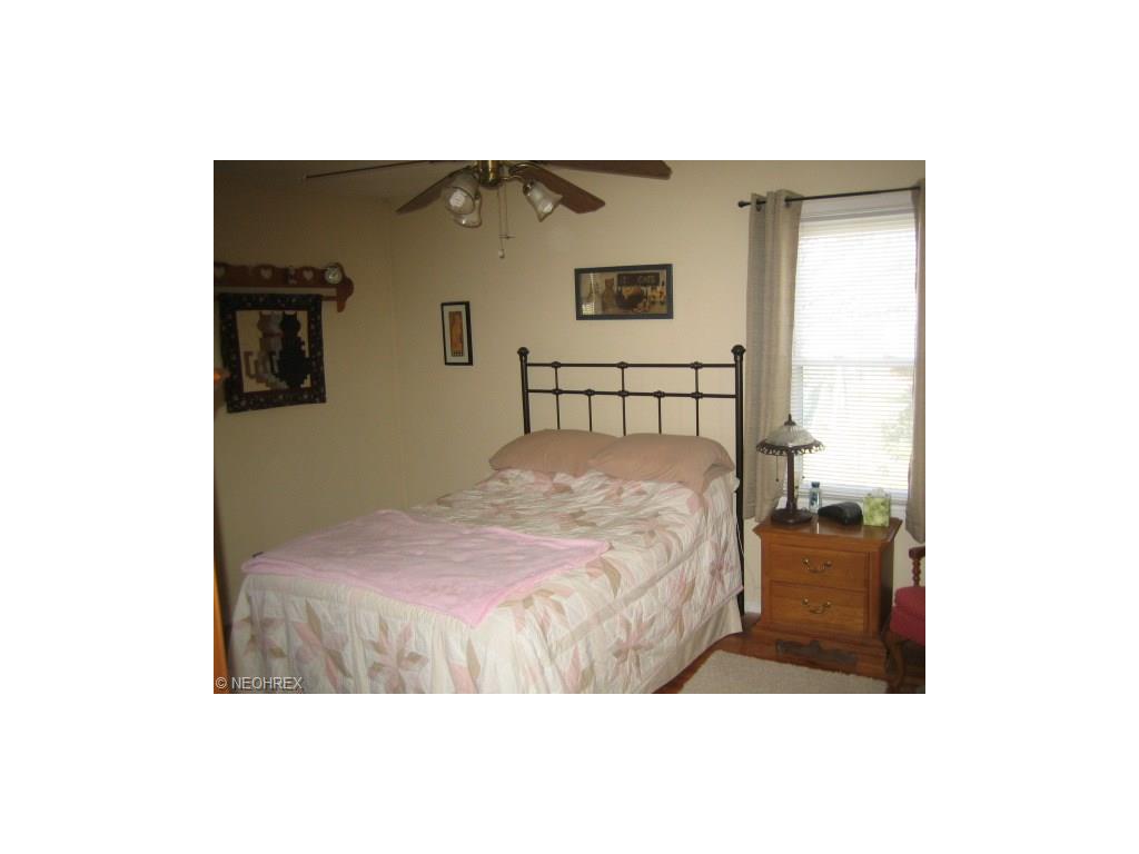 4126 Sabin Dr, Rootstown, OH 44272 photo 6