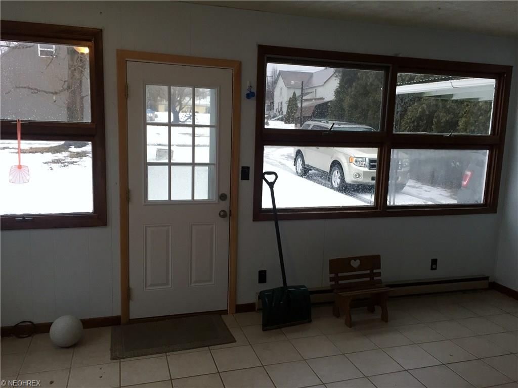 515 Front St, Philo, OH 43771 photo 7