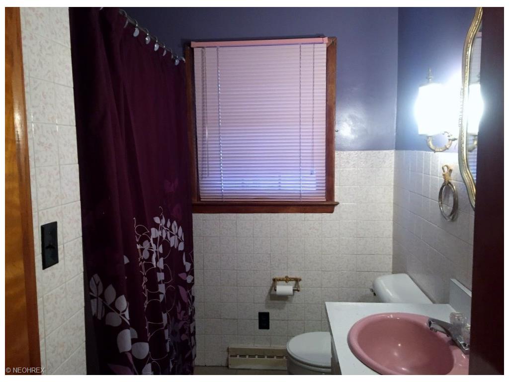 515 Front St, Philo, OH 43771 photo 2