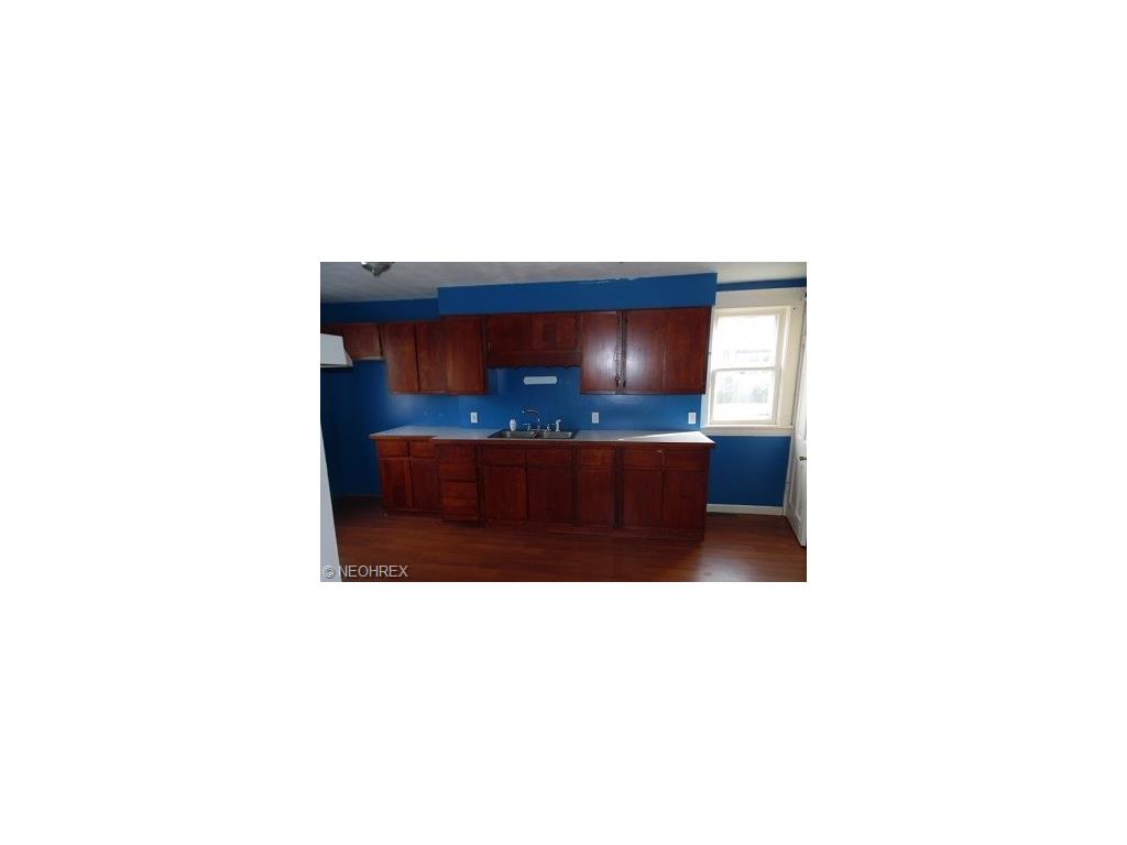 5332 Summer Ave, Ashtabula, OH 44004 photo 6