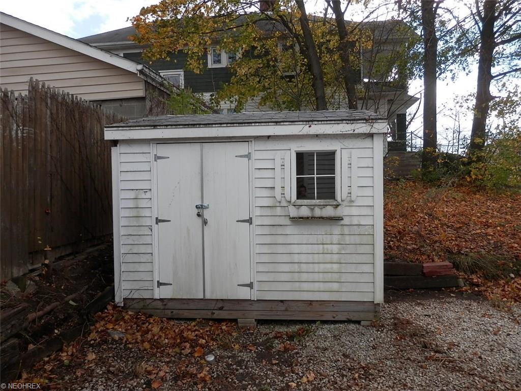 603 Marview Ave, Akron, OH 44310 photo 9