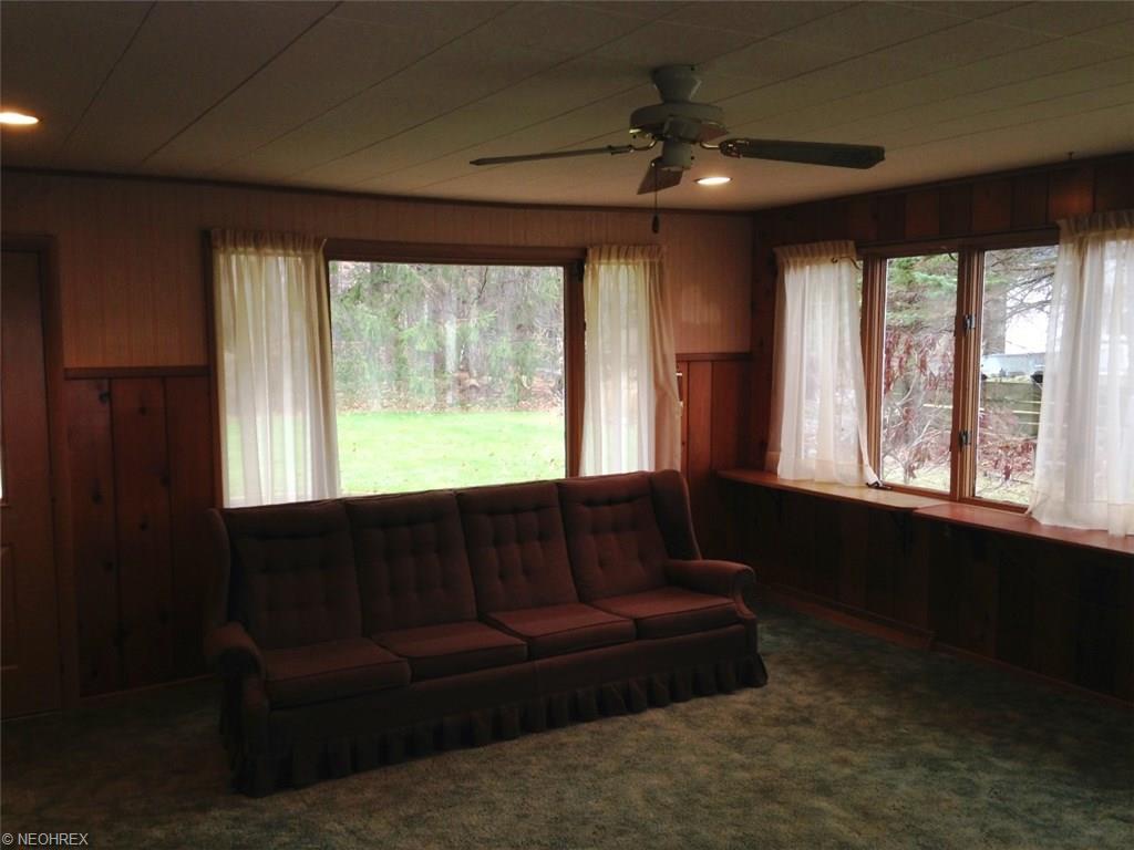 6350 Forest Dr, Ashtabula, OH 44004 photo 9