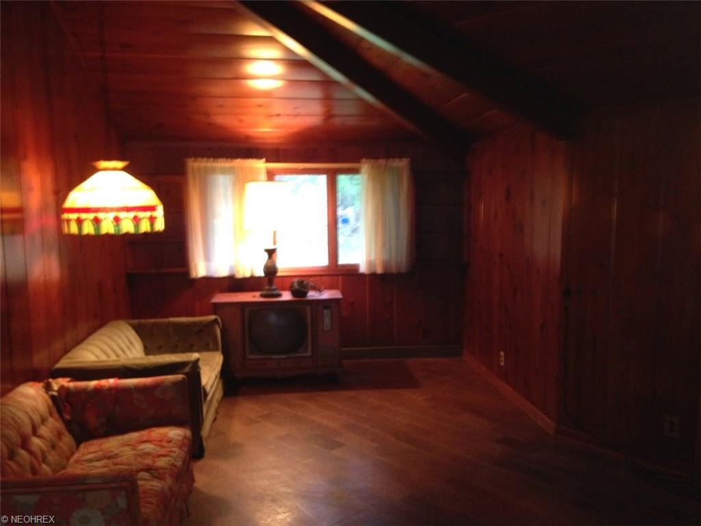 6350 Forest Dr, Ashtabula, OH 44004 photo 3