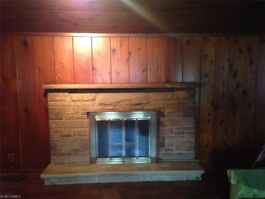 6350 Forest Dr, Ashtabula, OH 44004 photo 2