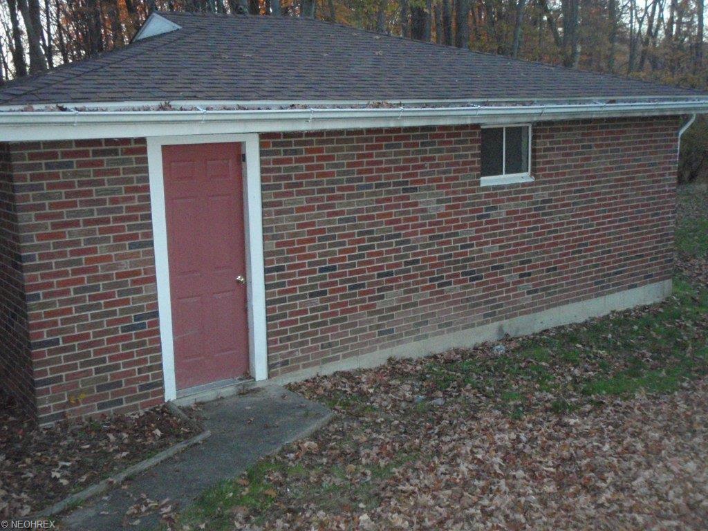 3752 Shields Rd, Canfield, OH 44406 photo 9