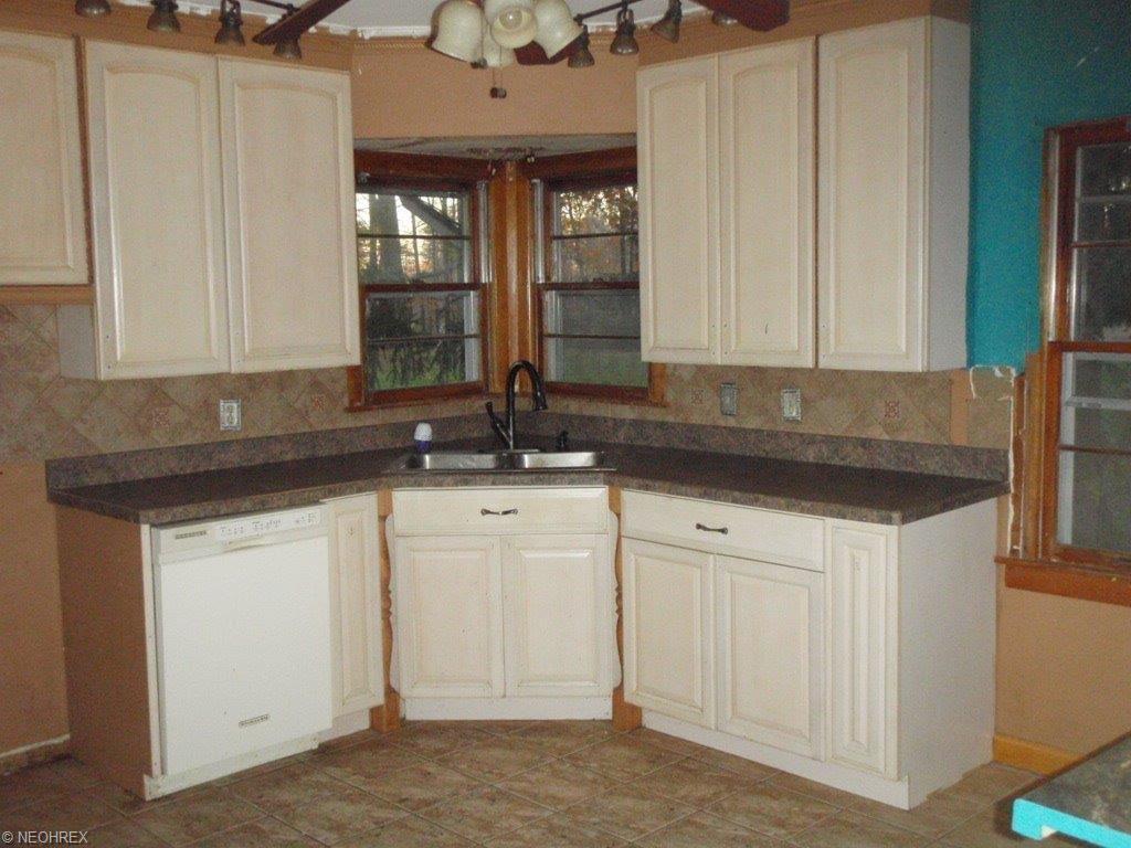 3752 Shields Rd, Canfield, OH 44406 photo 2