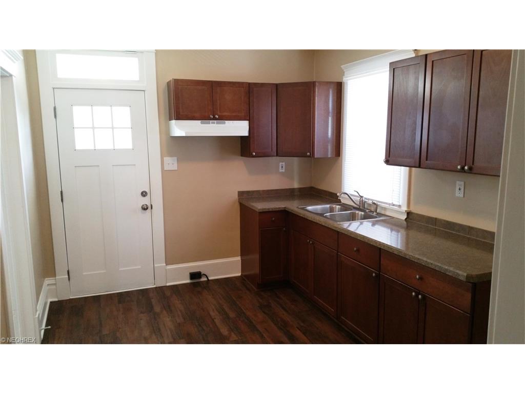 131 Cornell Ave, Elyria, OH 44035 photo 15