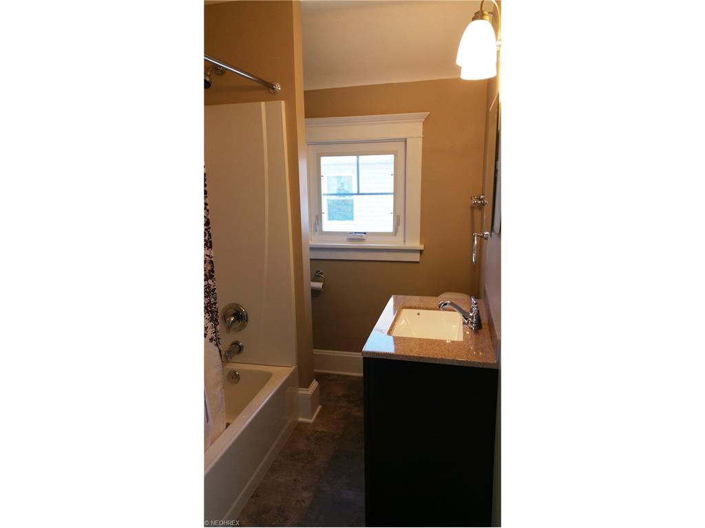 131 Cornell Ave, Elyria, OH 44035 photo 20