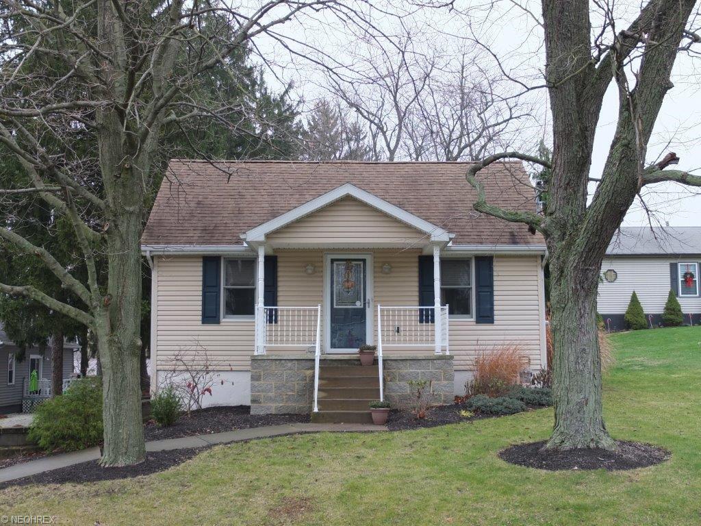 4612 Yoder Ave SW, Canton, OH 44706 photo 1