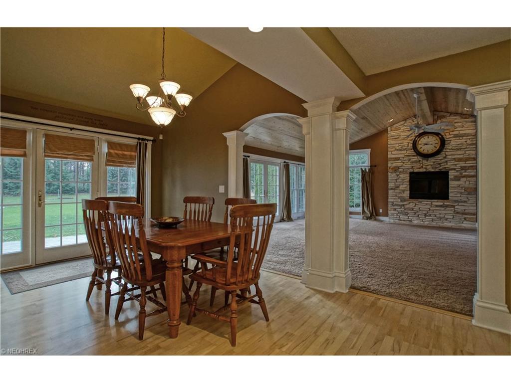2692 Gingertree Dr, Ashtabula, OH 44004 photo 3