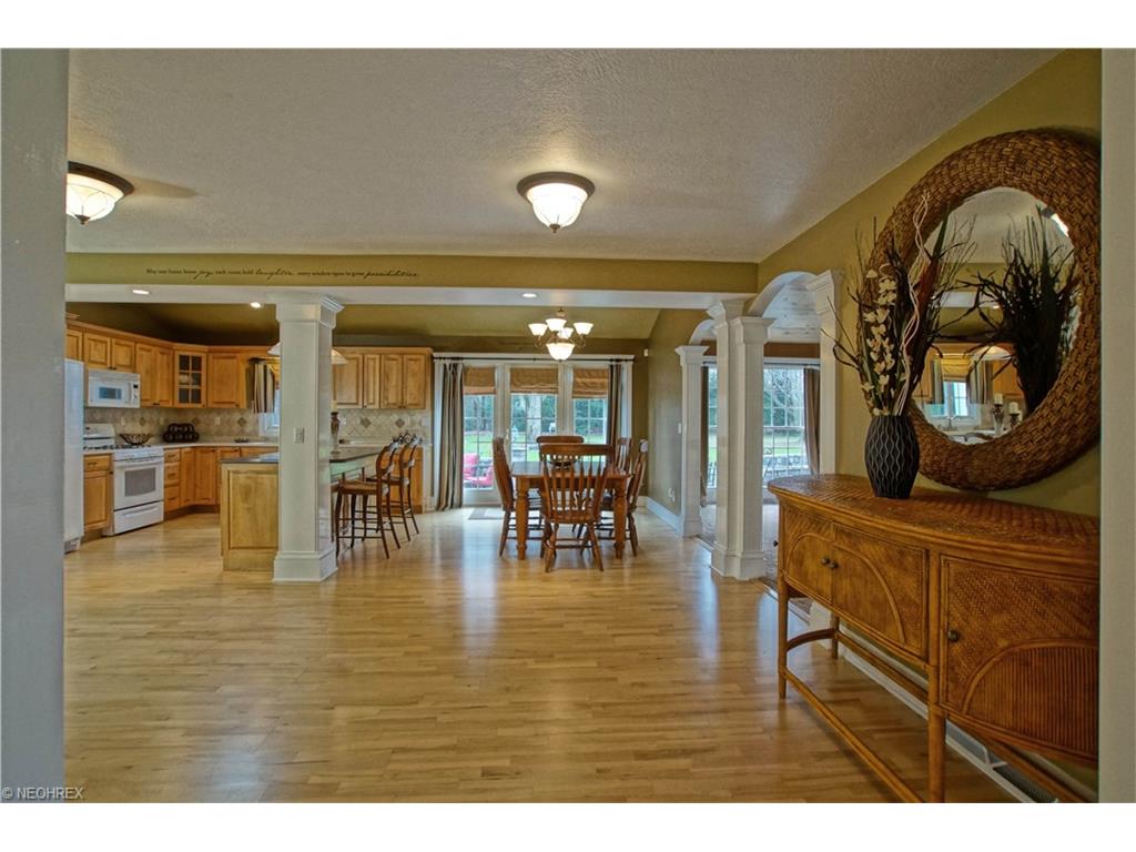 2692 Gingertree Dr, Ashtabula, OH 44004 photo 6