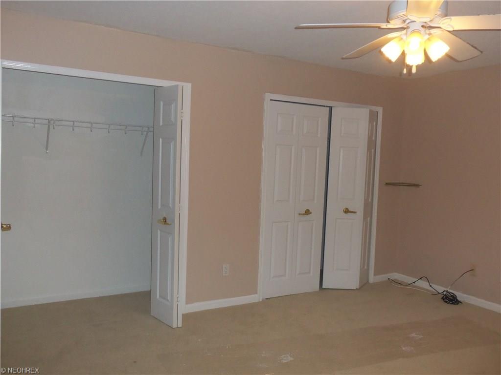 384 Babbitt Rd, Euclid, OH 44123 photo 12