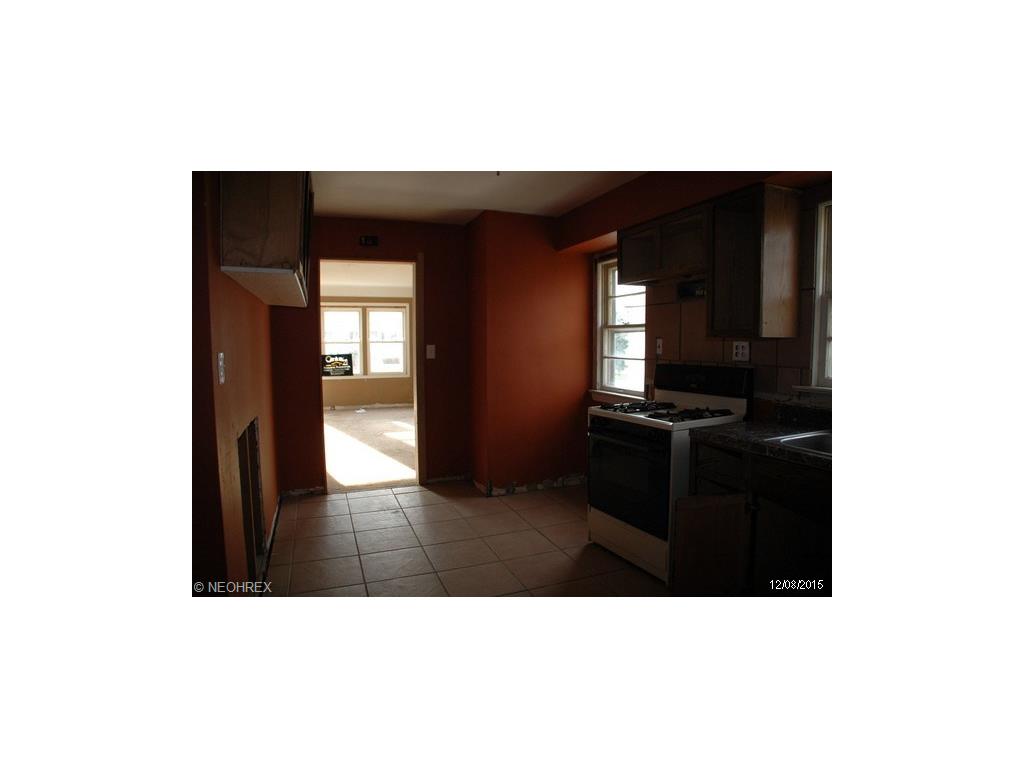 1803 E 298th St, Wickliffe, OH 44092 photo 16