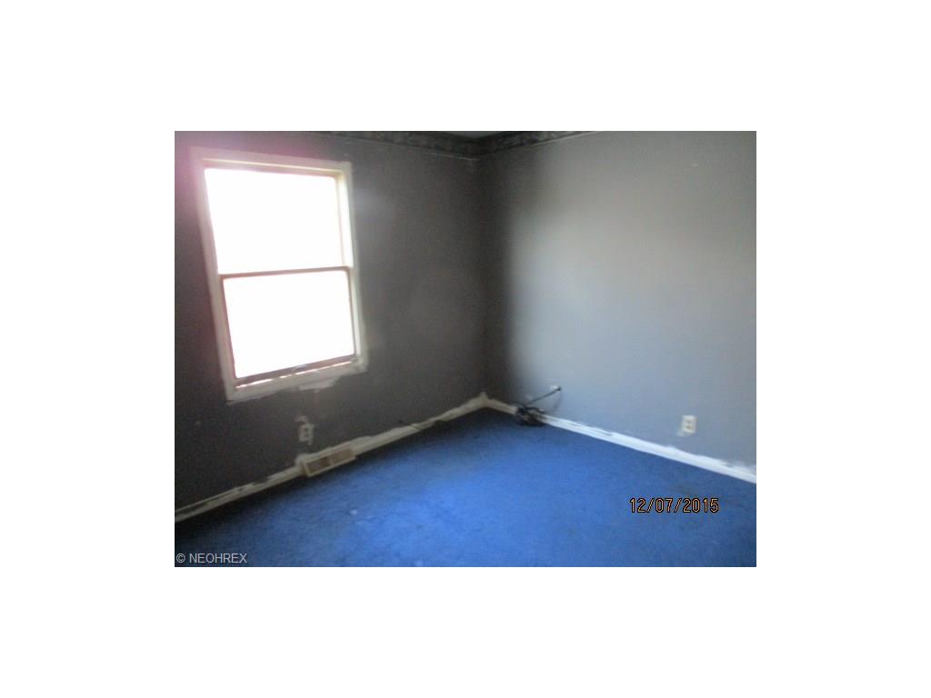 135 Gulf Rd, Elyria, OH 44035 photo 15
