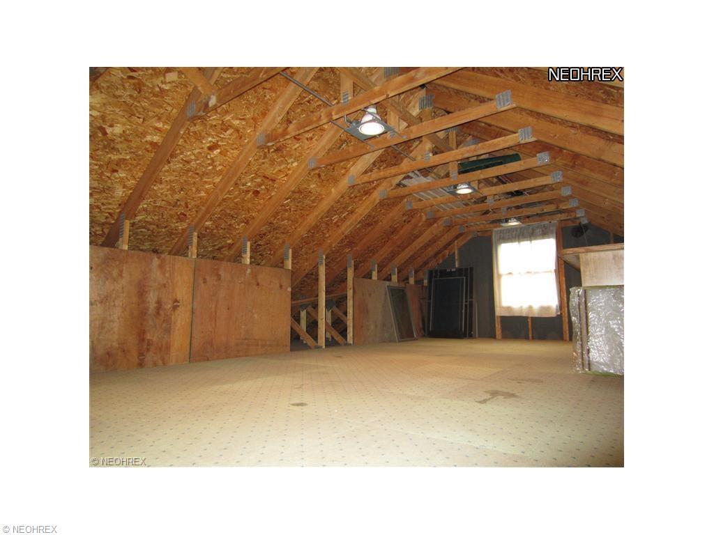 325 Gulf Rd, Elyria, OH 44035 photo 21