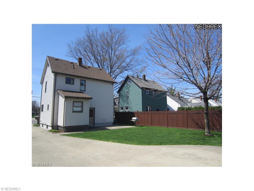 325 Gulf Rd, Elyria, OH 44035 photo 16