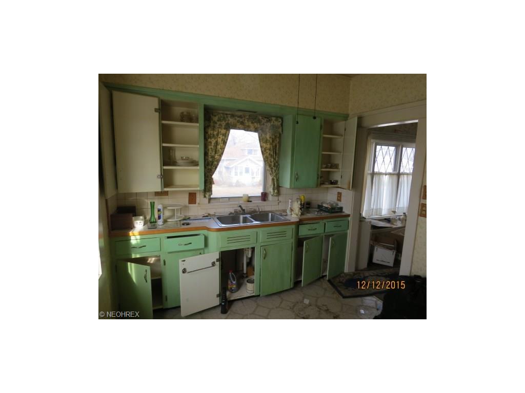 267 Fifield Ave, Conneaut, OH 44030 photo 14